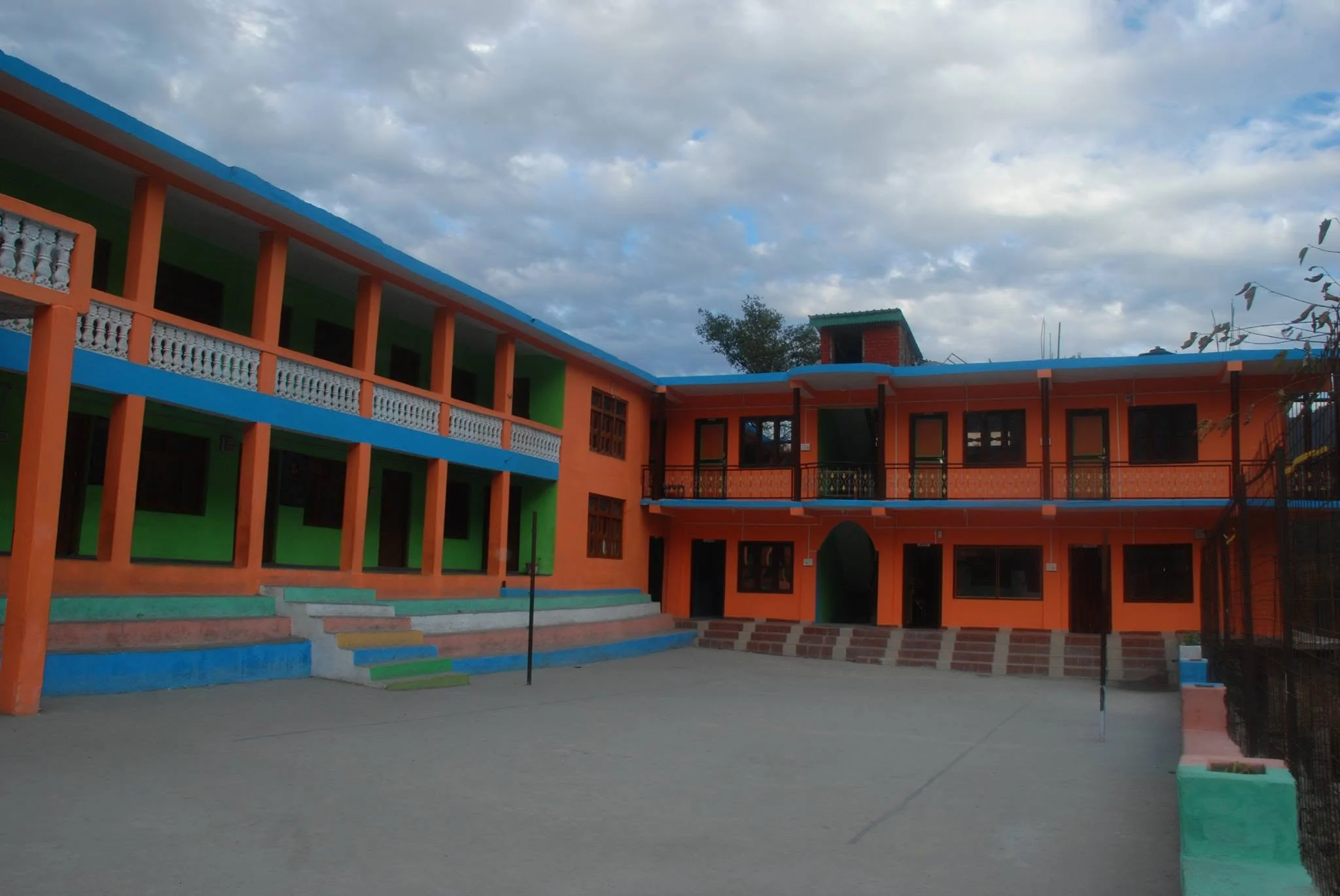 Paramount Public School campus building